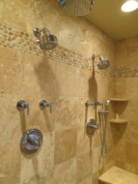 Bob Gordon Realtor photos an inviting shower in Boulder Colorado